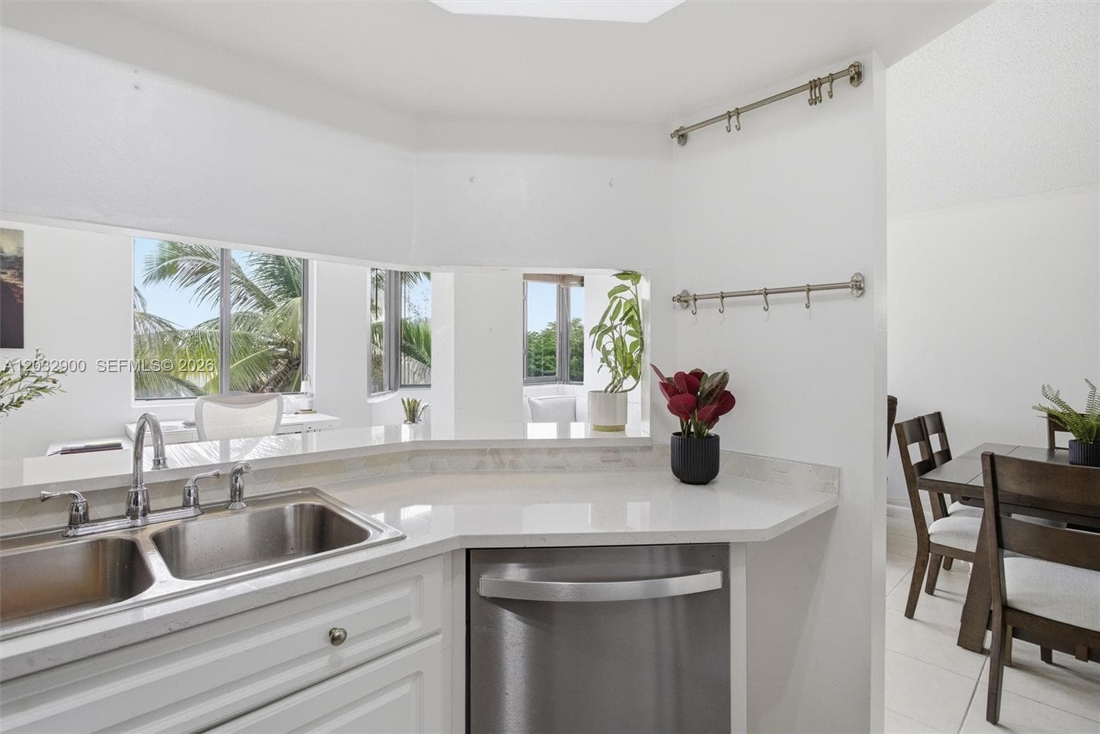 VERABELLA FALLS CONDO · #B-411 in Miami - Photo 6