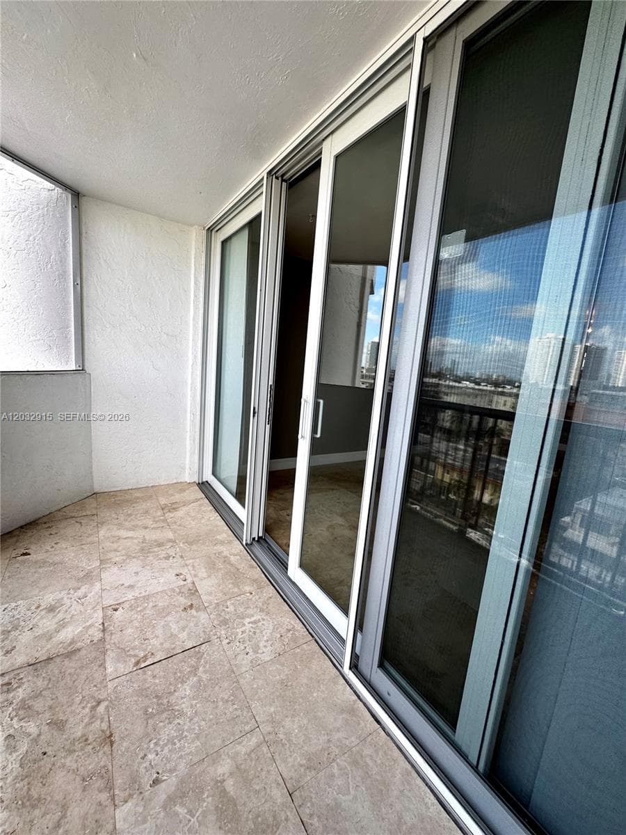 CORAL ISLE WEST CONDO · #805 in North Miami Beach - Photo 9