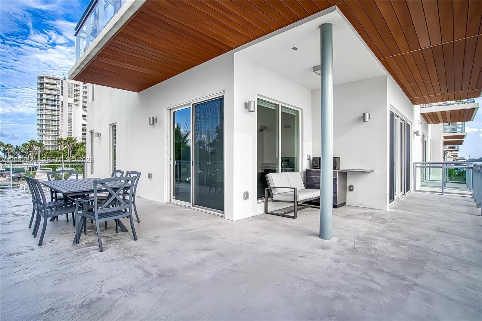 SEASIDE VILLAGE · #2N in Hollywood - Photo 47