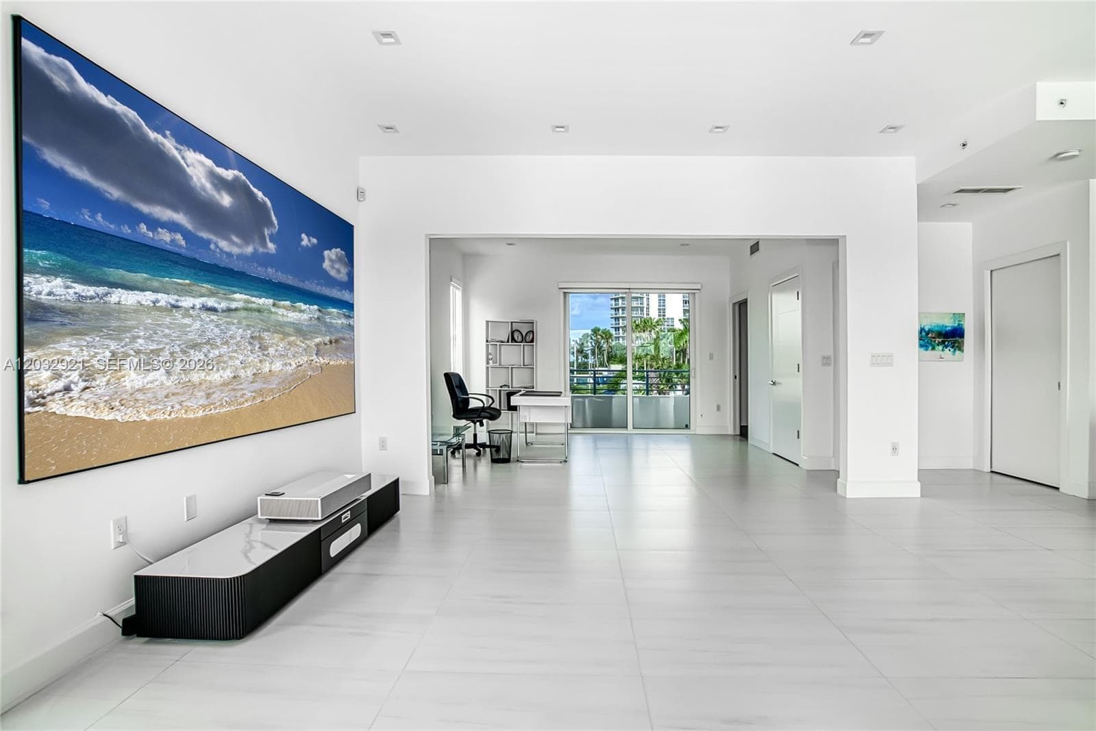 SEASIDE VILLAGE · #2N in Hollywood - Photo 5