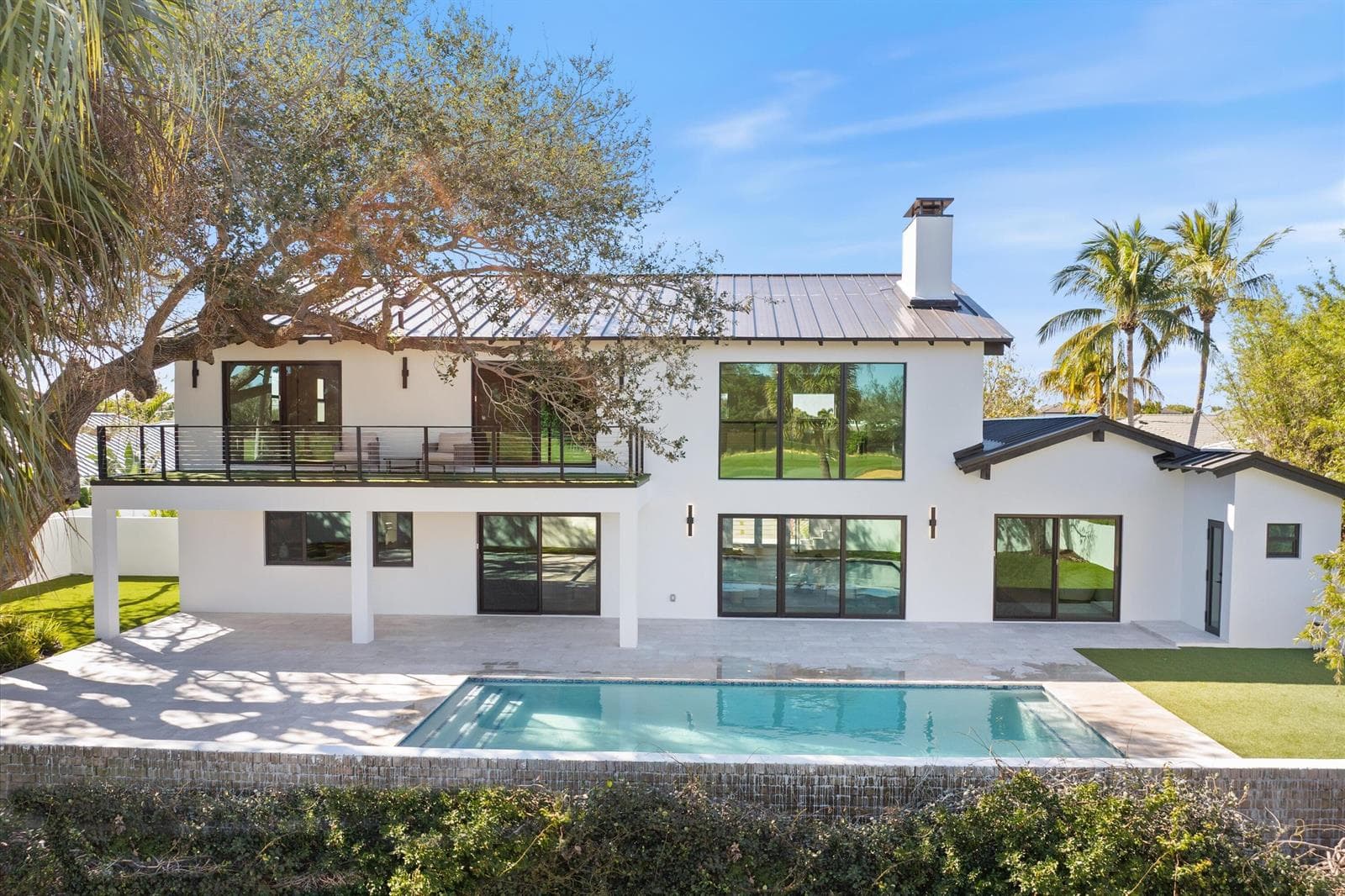 Exterior Pool