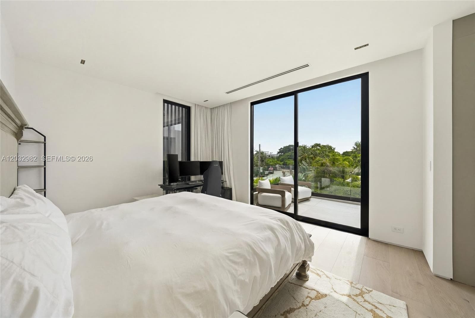 1050 Stillwater Dr photo 47