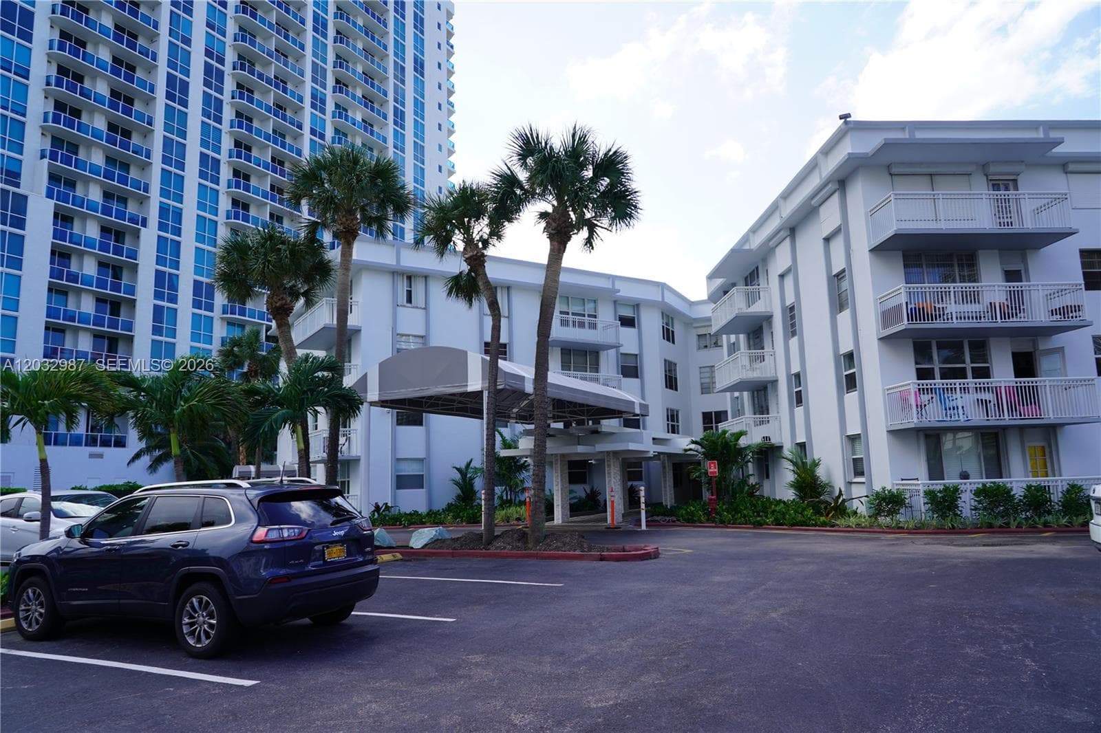 CHELSEA BAYVIEW CONDO · #405 in Hallandale Beach - Photo 7