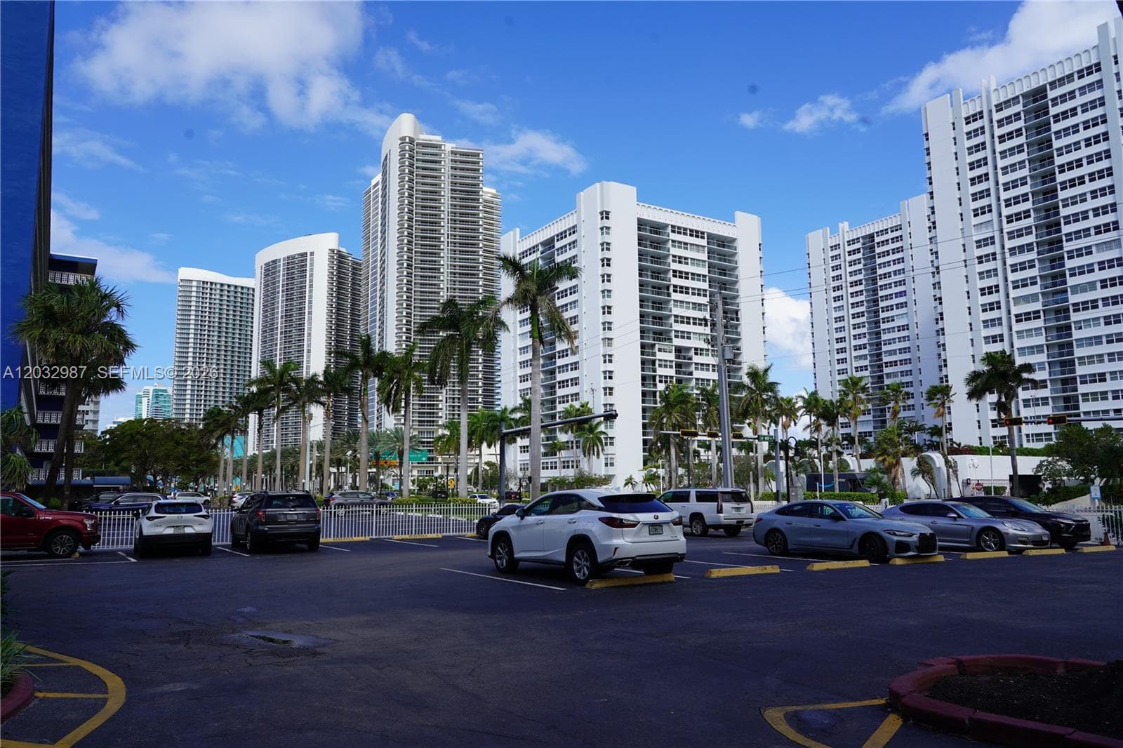 CHELSEA BAYVIEW CONDO · #405 in Hallandale Beach - Photo 3