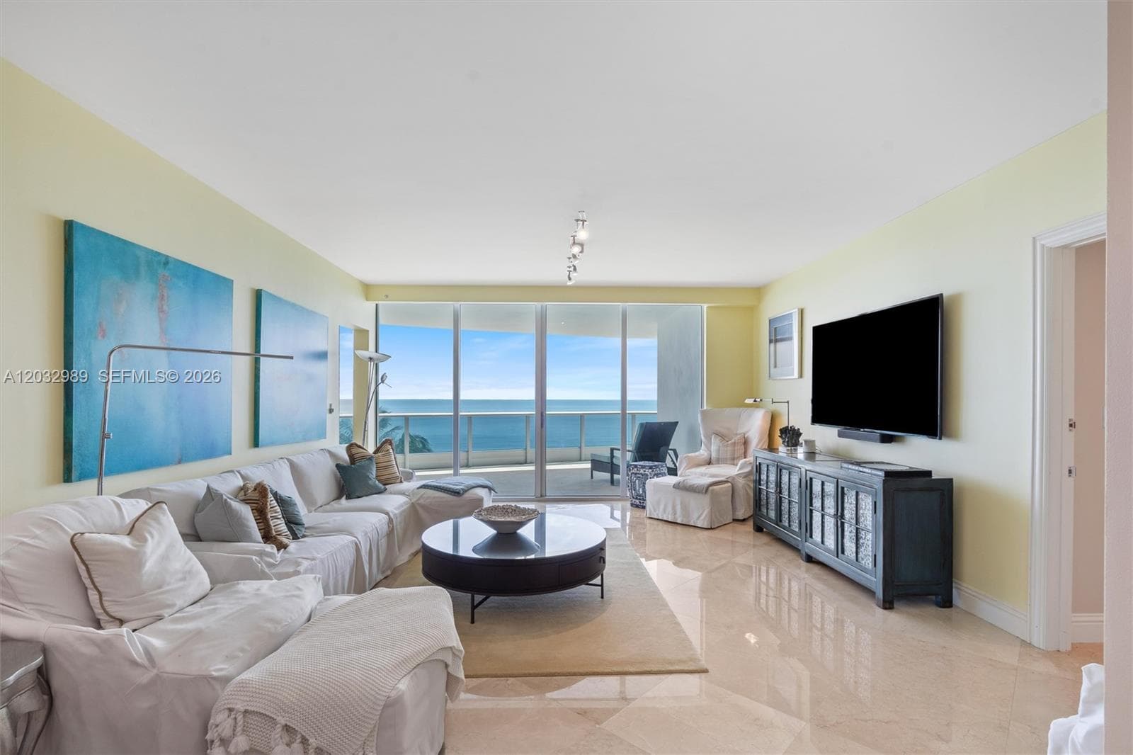 AQUAZUL CONDO · #402 in Lauderdale By The Sea - Photo 6