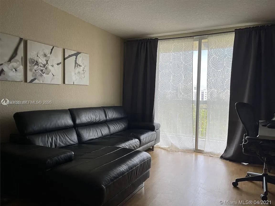 SEYBOLD POINTE CONDO · #704 in Miami - Photo 4