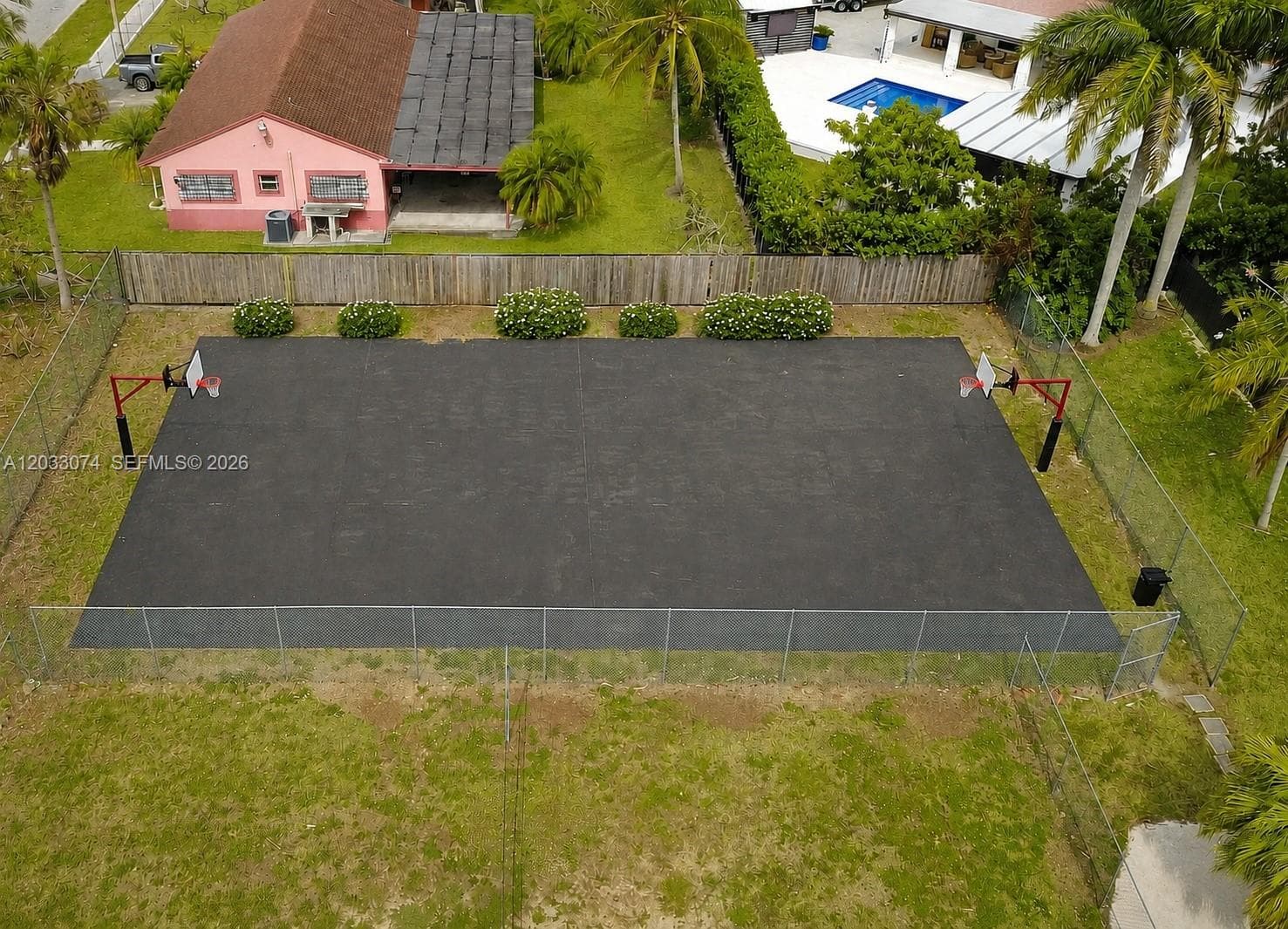 942 SW 8th Pl photo 16