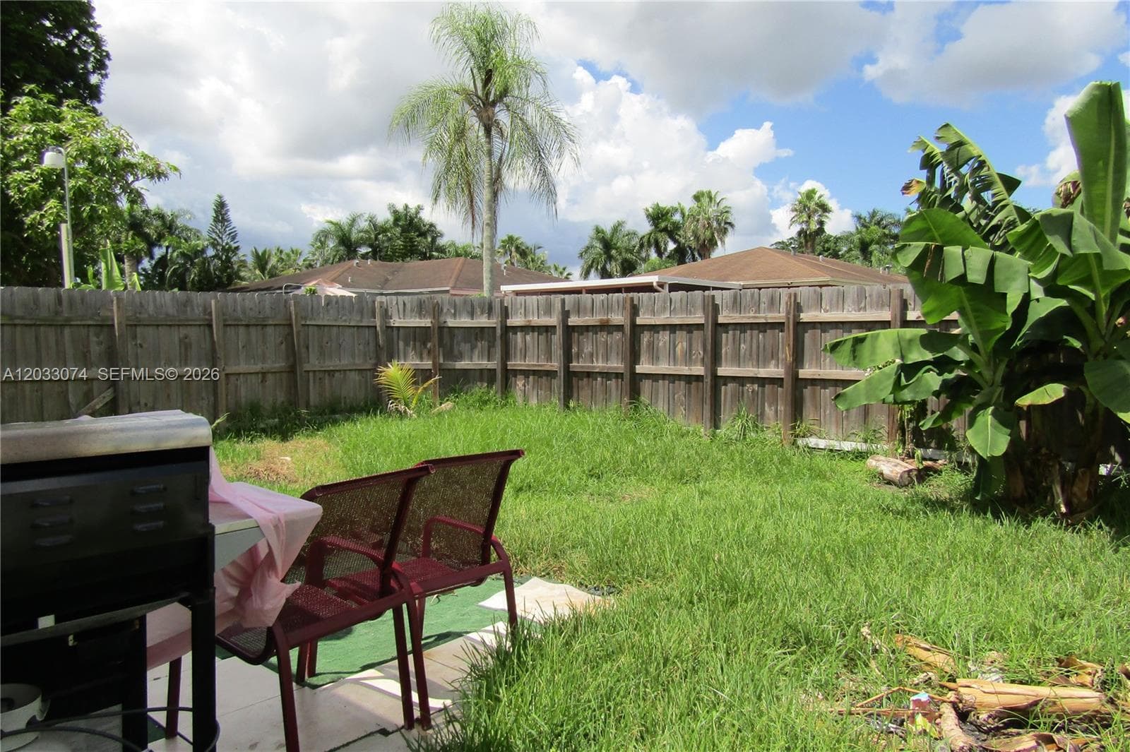 942 SW 8th Pl photo 12