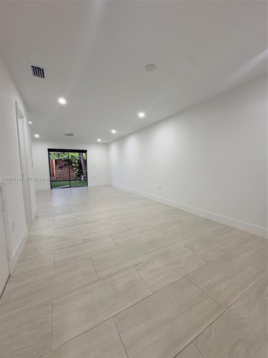 15430 SW 74th Cir Ct #501 photo 2