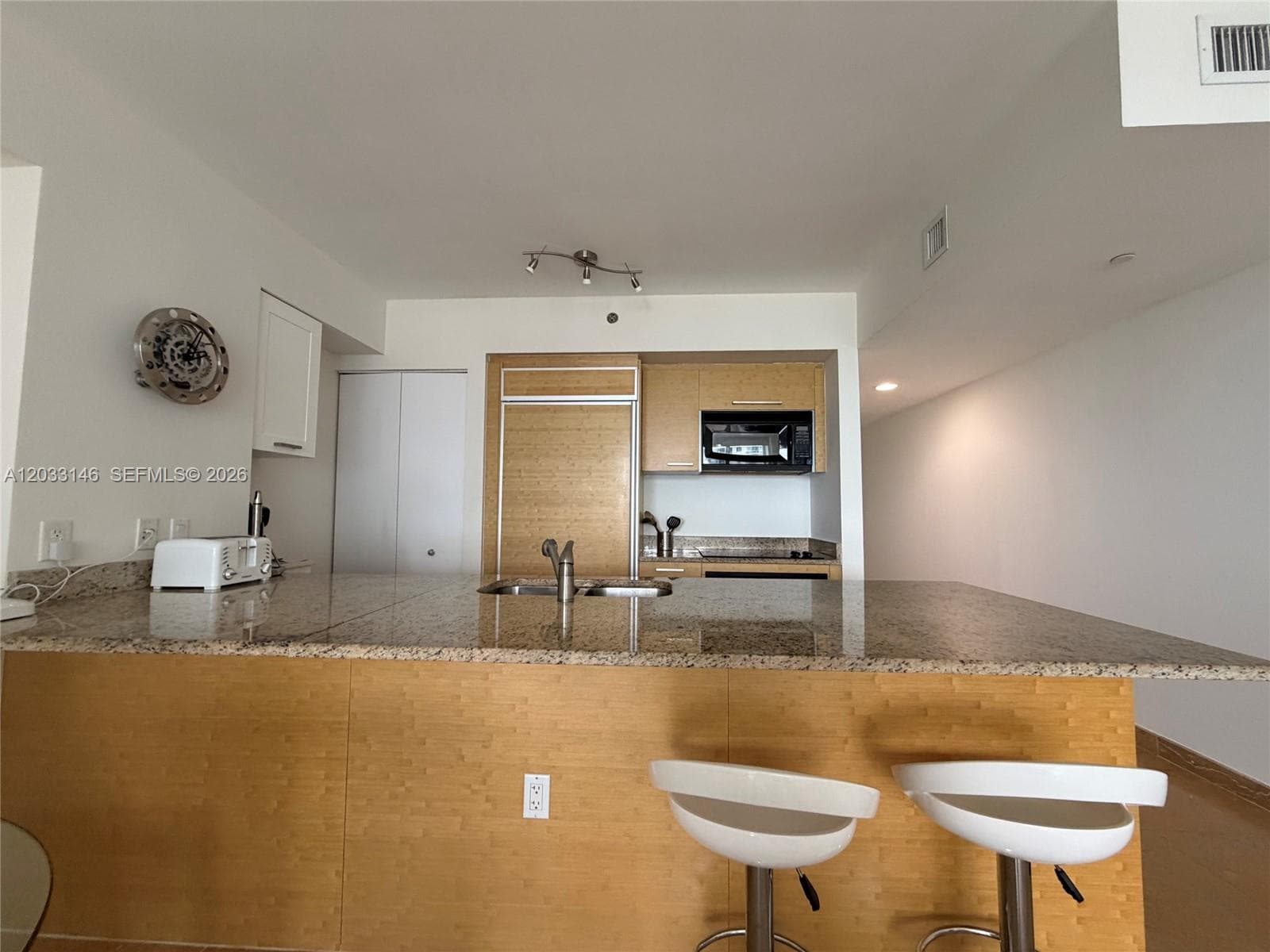 Beach Club Two · #2412 in Hallandale Beach - Photo 11