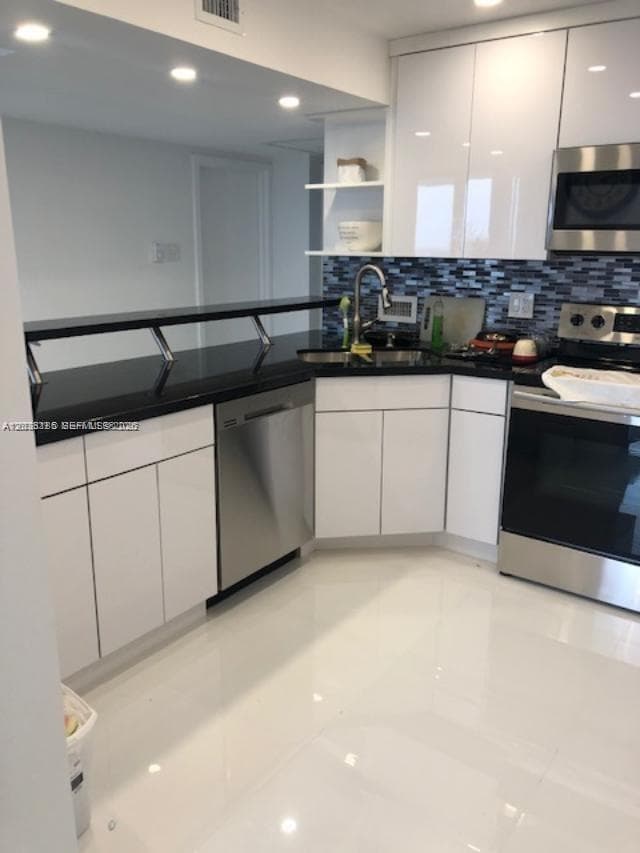 Parker Plaza · #1706 in Hallandale Beach - Photo 19