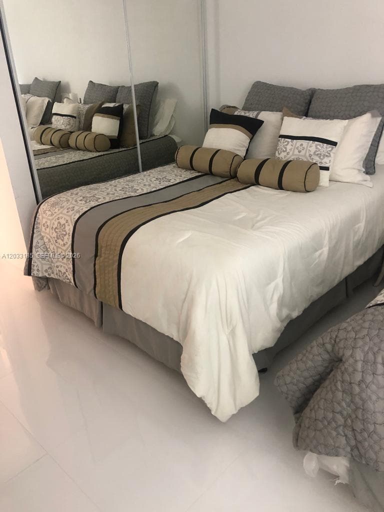 Parker Plaza · #1706 in Hallandale Beach - Photo 35