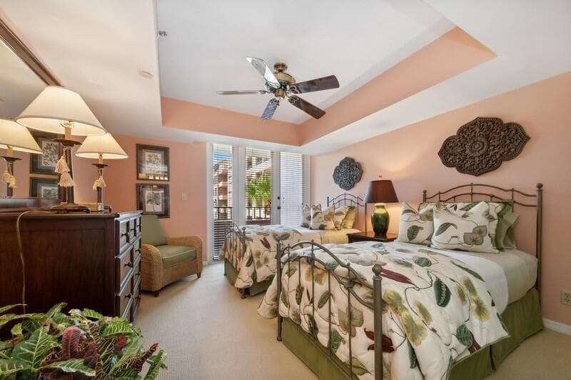 12_120SE5thAvenue326_153_2ndBedroom_Flex