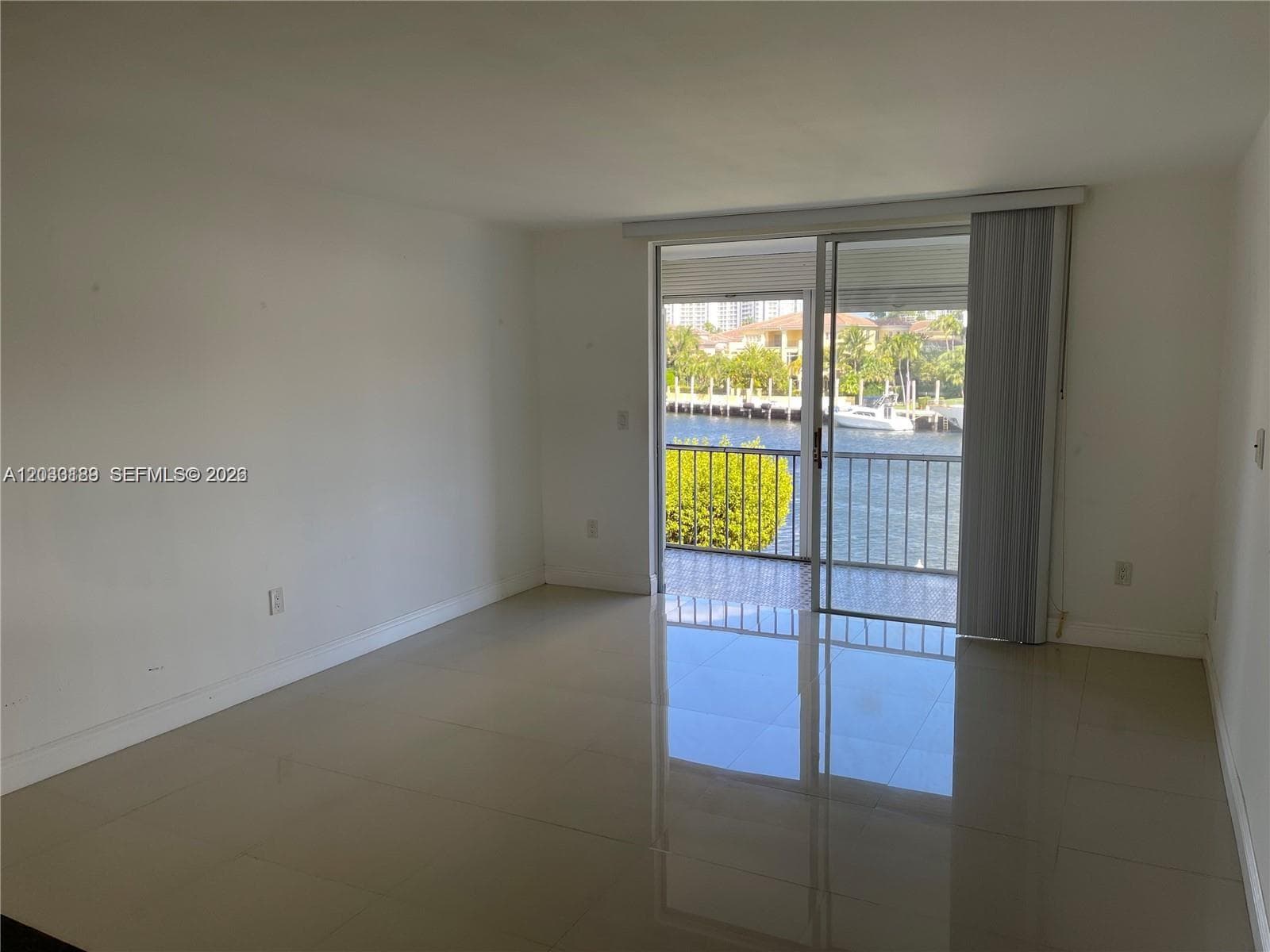 POINT EAST SEC 4 CONDO · #T314 in Aventura - Photo 5