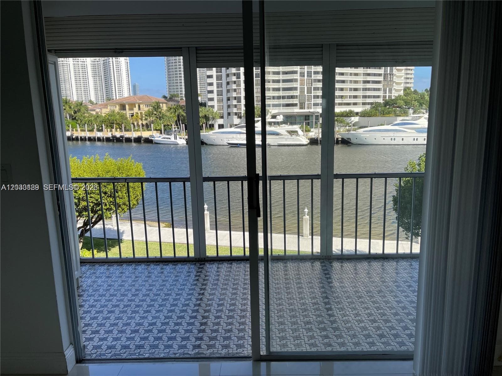 POINT EAST SEC 4 CONDO · #T314 in Aventura - Photo 4