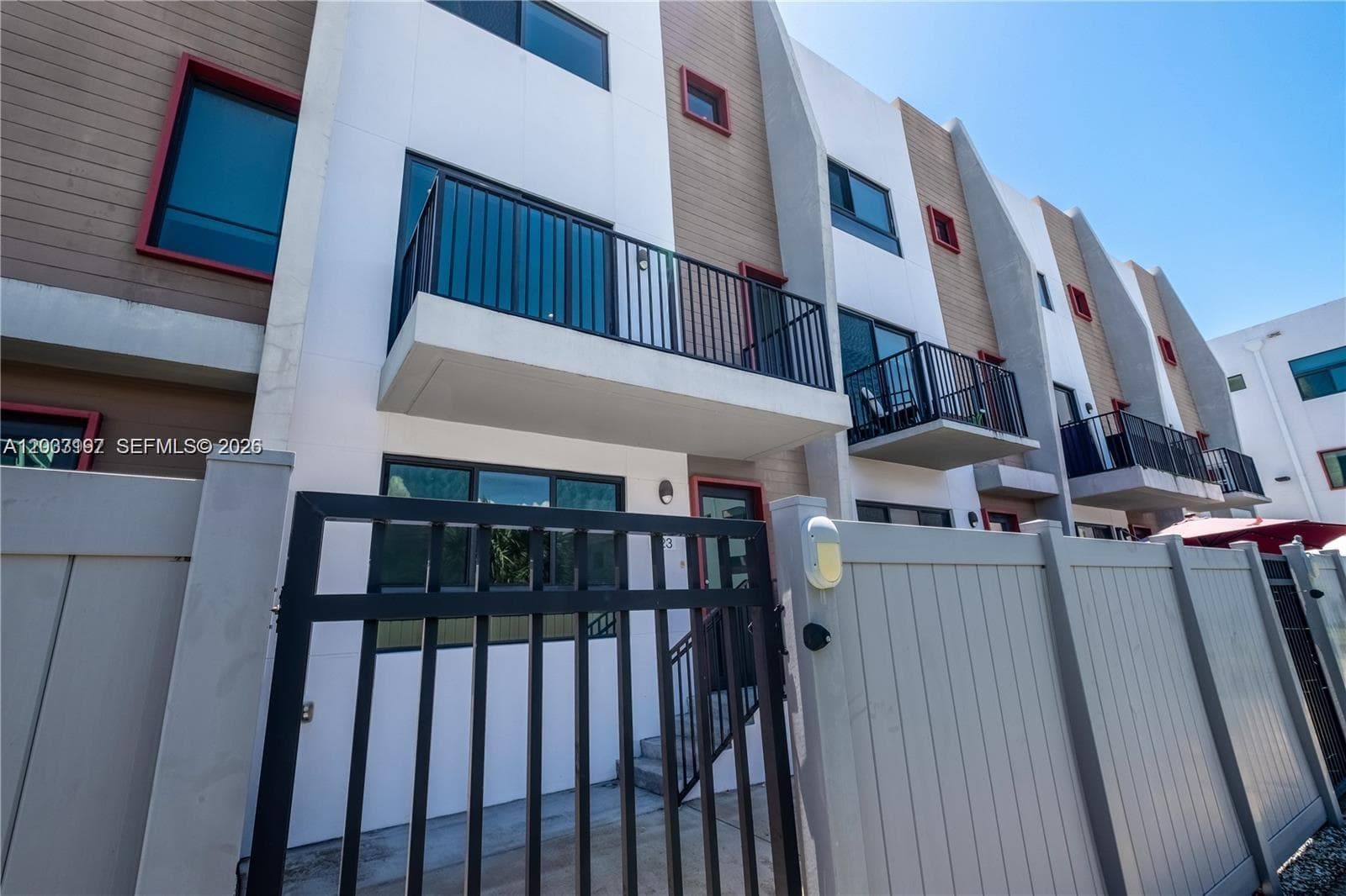USHO FLAGLER VILLAGE · #1111 in Fort Lauderdale - Photo 3