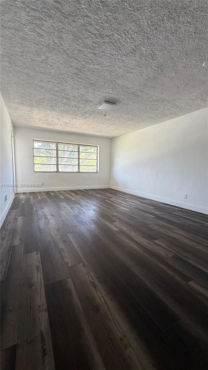 FOURTH HORIZONS CONDO · #310 in Miami - Photo 2