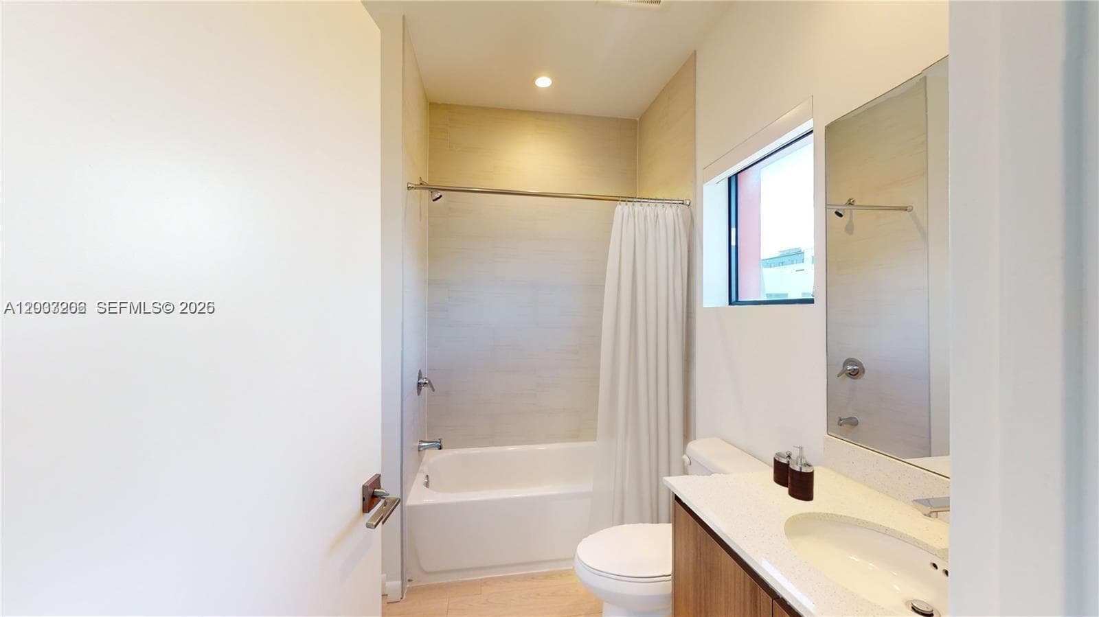 USHO FLAGLER VILLAGE · #2115 in Fort Lauderdale - Photo 43