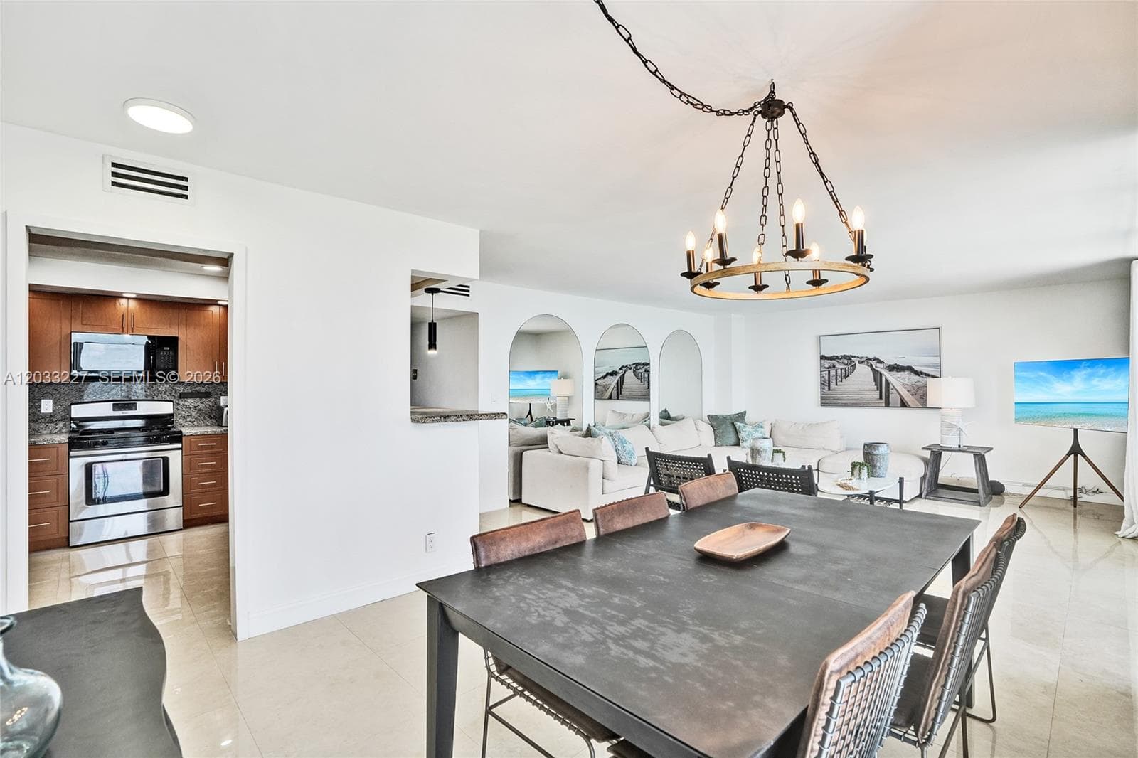 PARKER PLAZA · #821 in Hallandale Beach - Photo 6