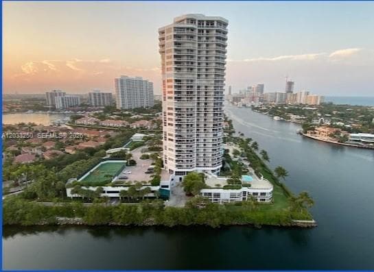 WATERVIEW CONDO · #734 in Aventura - Photo 16