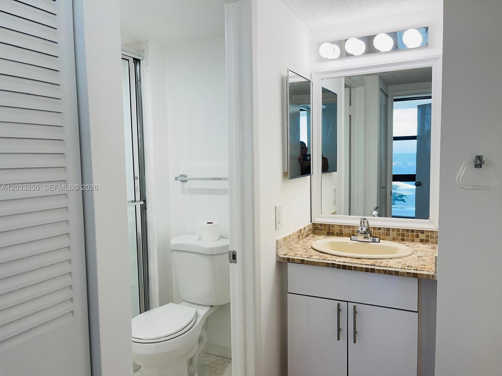 WATERVIEW CONDO · #734 in Aventura - Photo 14