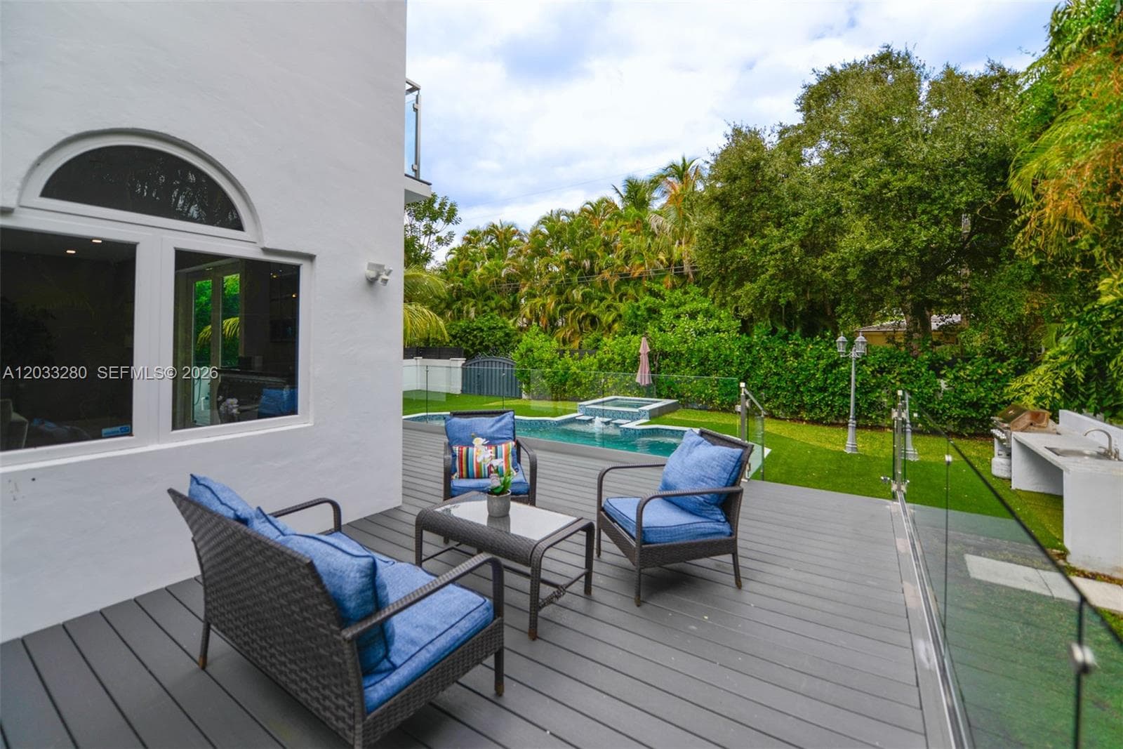 1209 NE 96th St #1209 photo 33