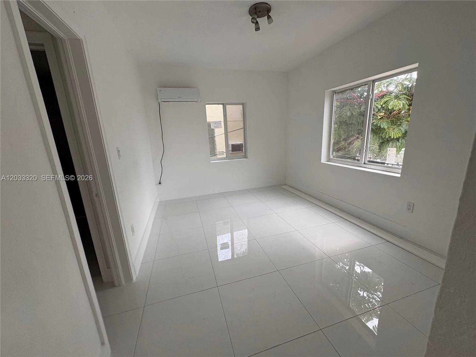 THE DOVE CONDO · #8 in Miami Beach - Photo 7