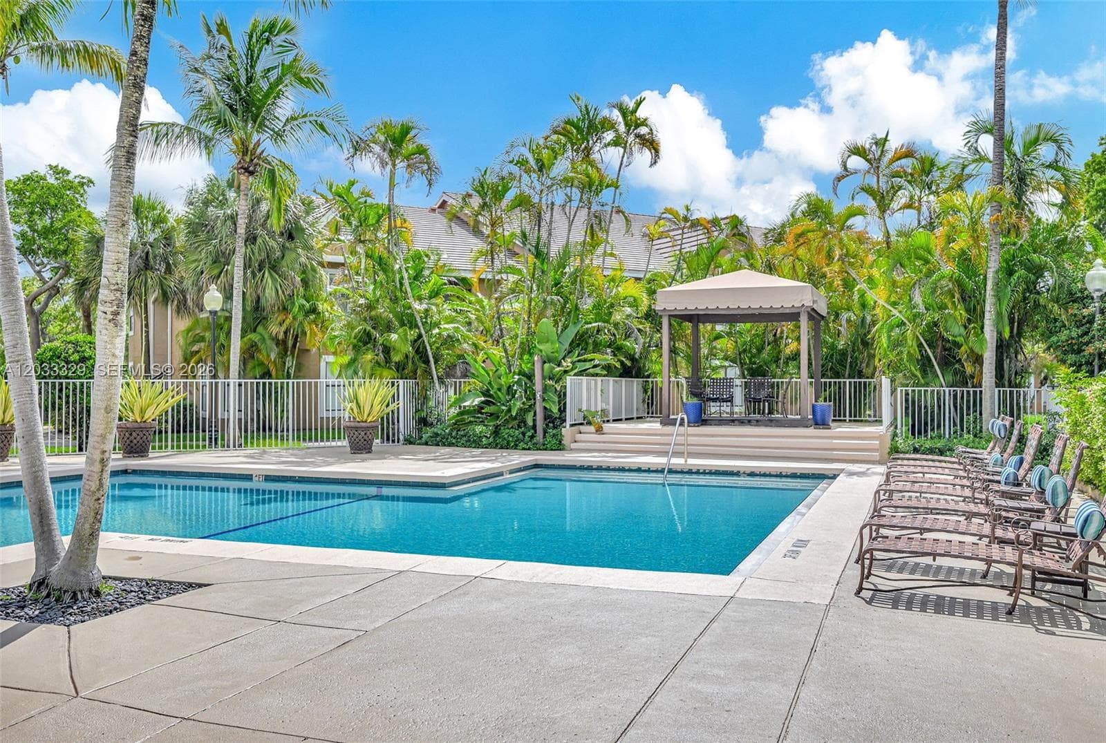 Vista Lago at The Hammock · #208 in Miami - Photo 3