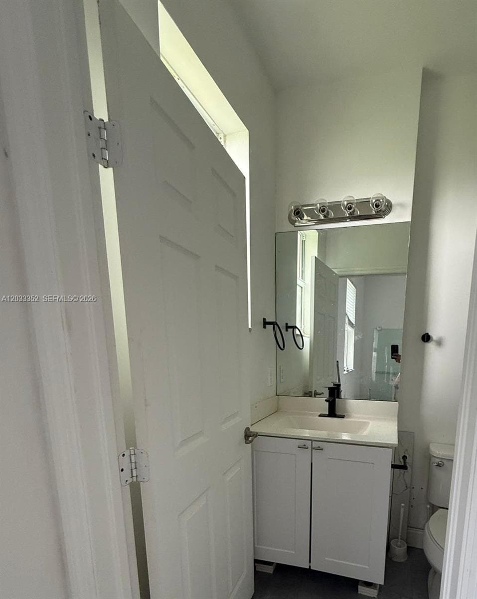 2819 SE 1st Dr #9 photo 17
