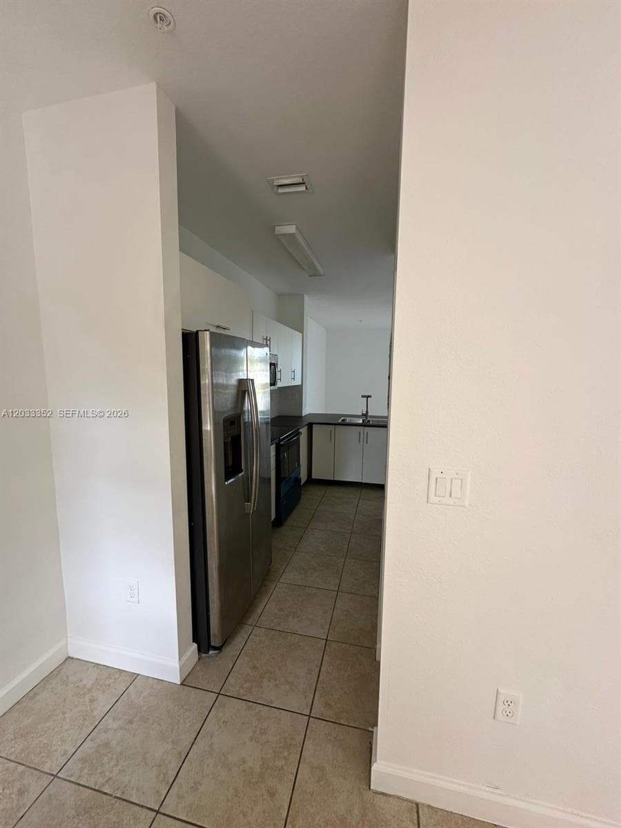 2819 SE 1st Dr #9 photo 12