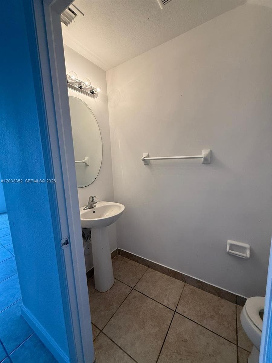 2819 SE 1st Dr #9 photo 22