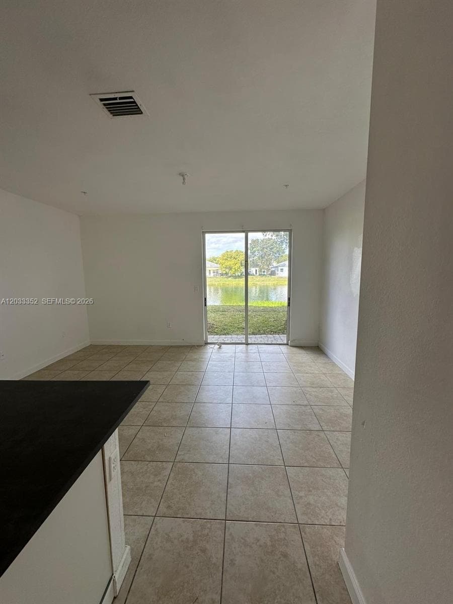 2819 SE 1st Dr #9 photo 7