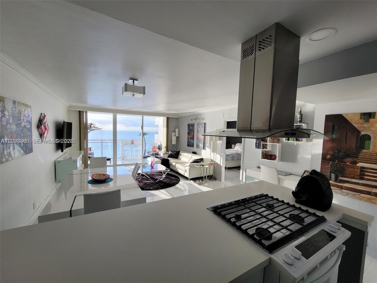 Parker Plaza · #1815 in Hallandale Beach - Photo 8