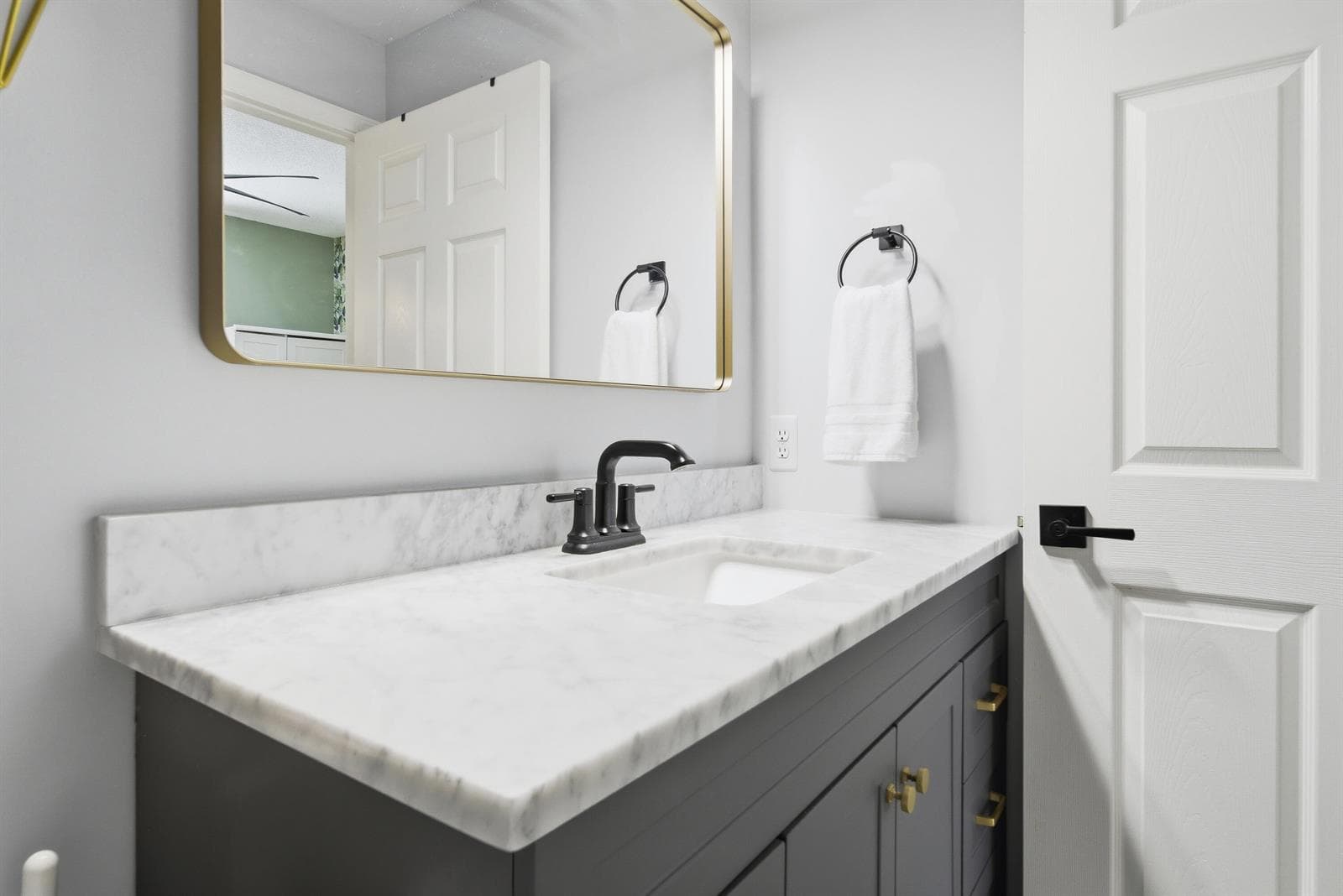 780-S-SAPODILLA-AVE-APT-104-33401-024