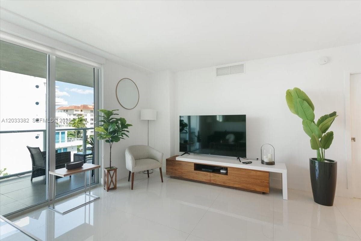 ONE BAY HARBOR CONDO · #502 in Bay Harbor Islands - Photo 36