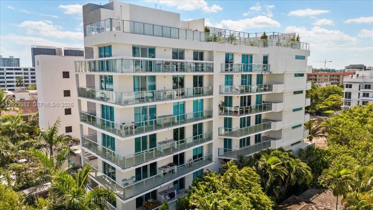 ONE BAY HARBOR CONDO · #502 in Bay Harbor Islands - Photo 1