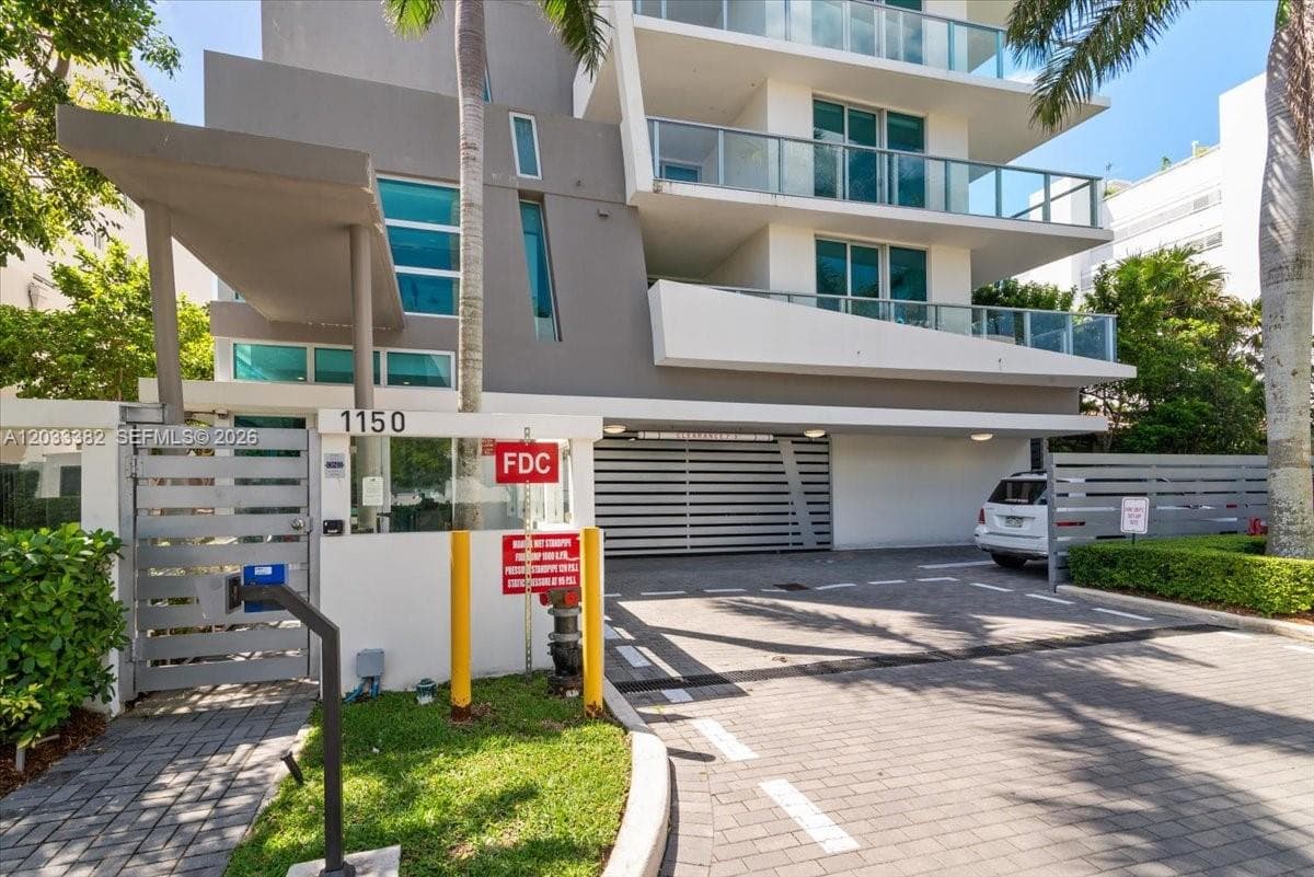 ONE BAY HARBOR CONDO · #502 in Bay Harbor Islands - Photo 49
