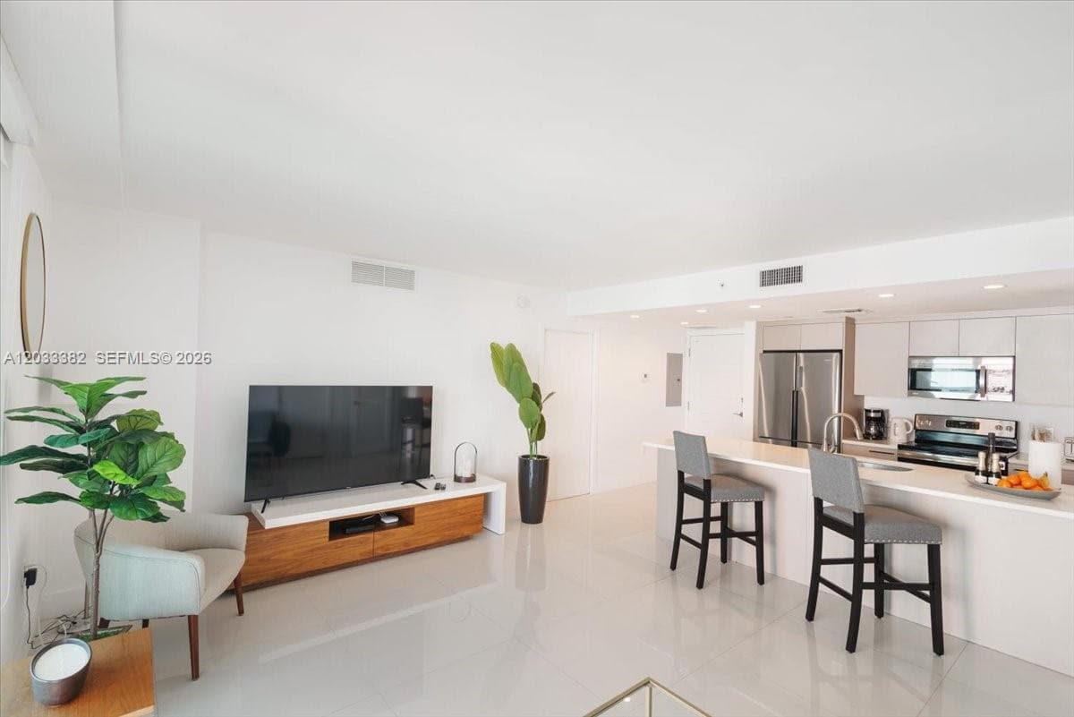 ONE BAY HARBOR CONDO · #502 in Bay Harbor Islands - Photo 33