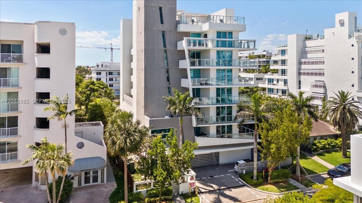 ONE BAY HARBOR CONDO · #502 in Bay Harbor Islands - Photo 14