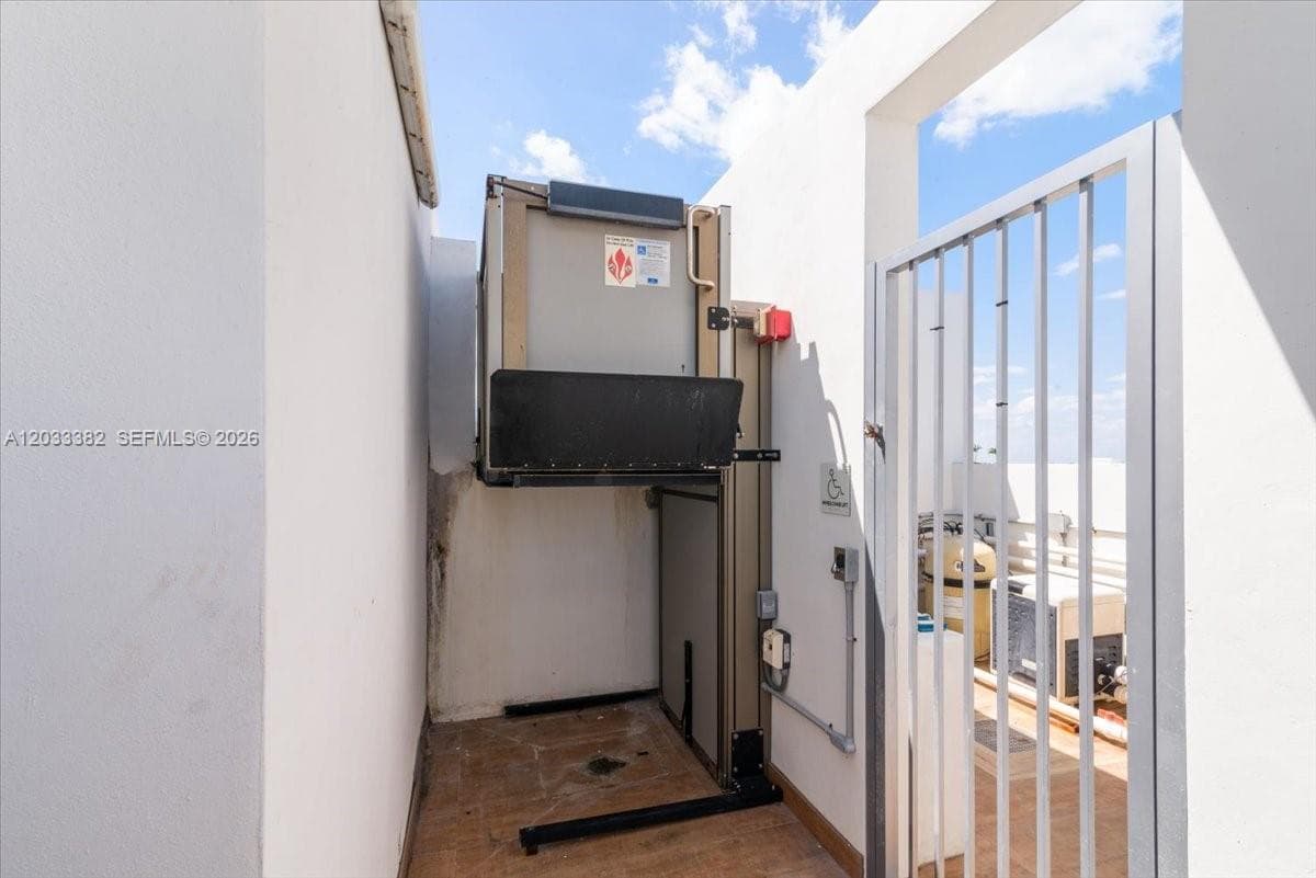 ONE BAY HARBOR CONDO · #502 in Bay Harbor Islands - Photo 45