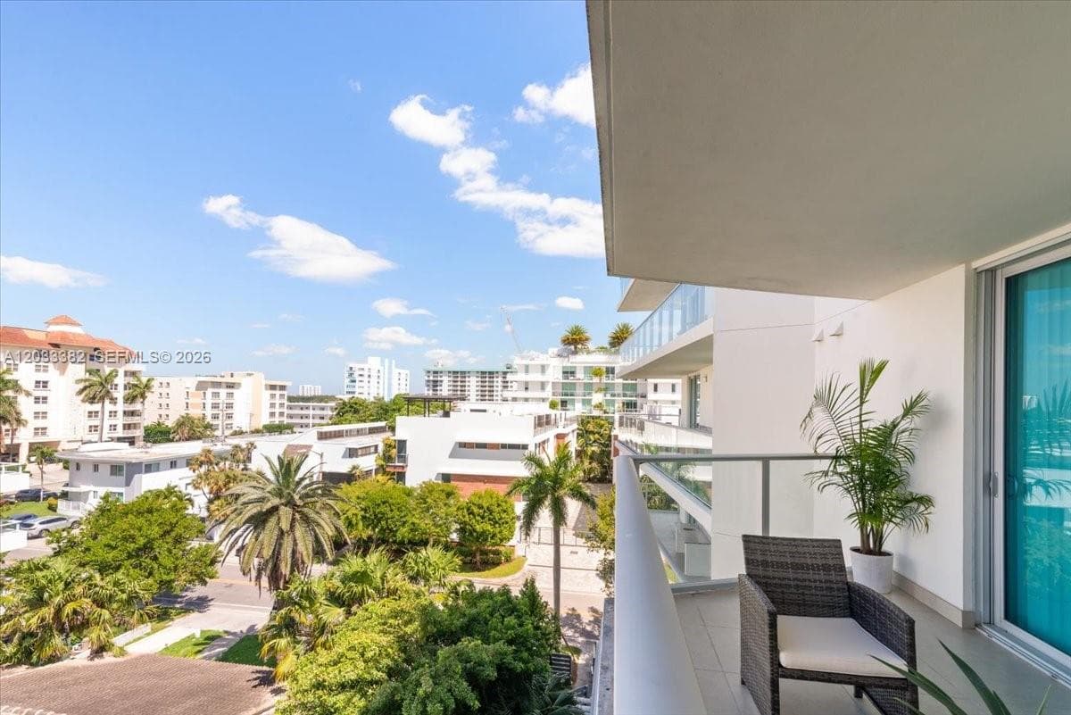 ONE BAY HARBOR CONDO · #502 in Bay Harbor Islands - Photo 44