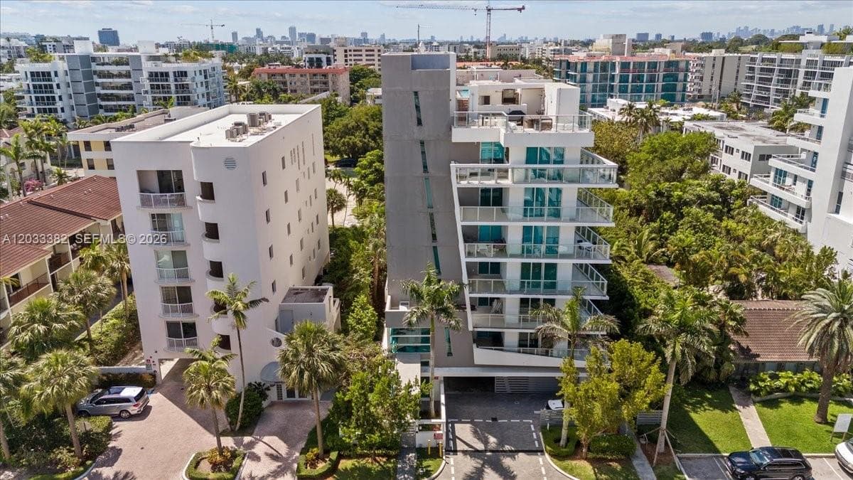 ONE BAY HARBOR CONDO · #502 in Bay Harbor Islands - Photo 4