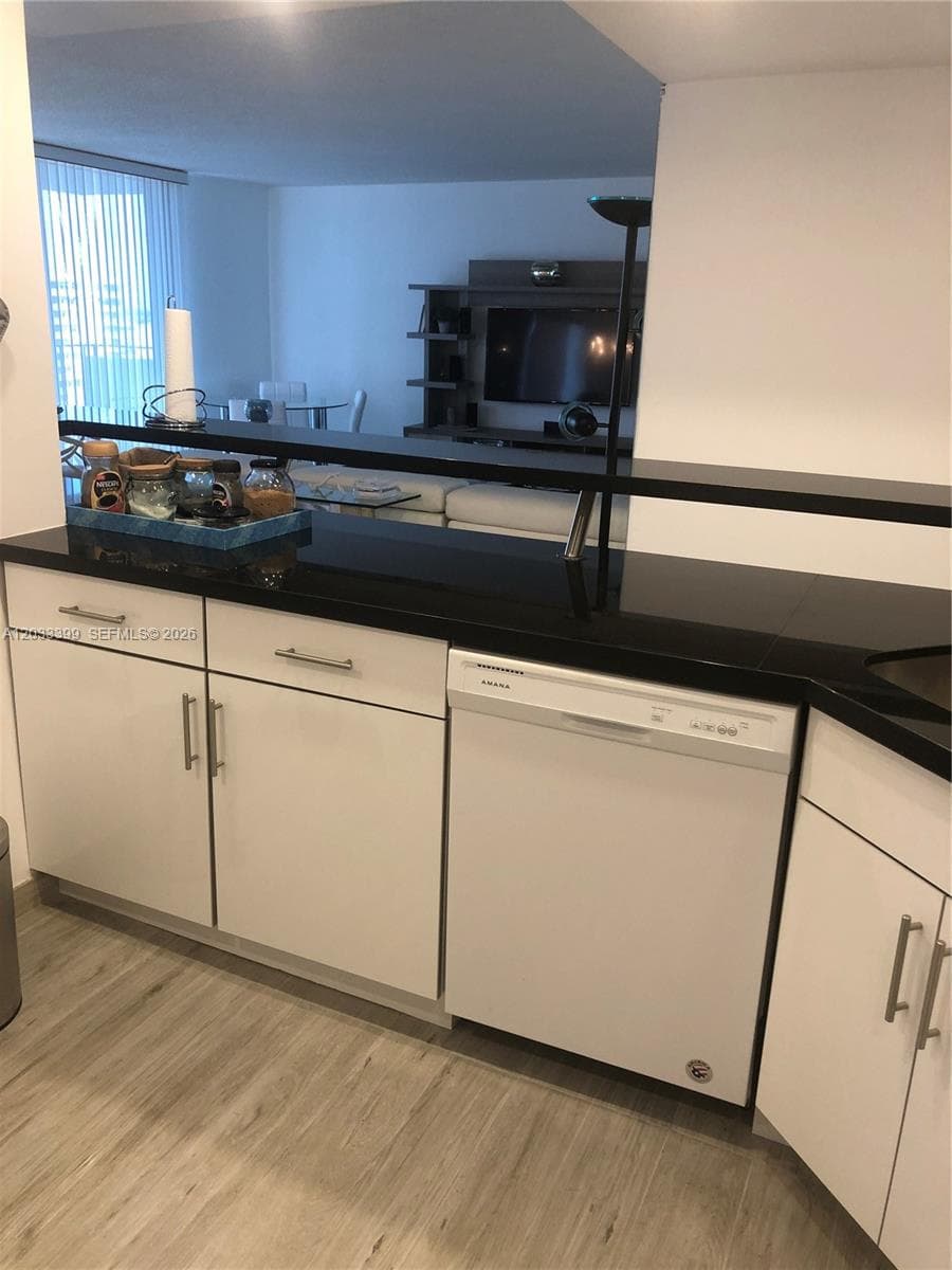 Parker Plaza · #1826 in Hallandale Beach - Photo 26