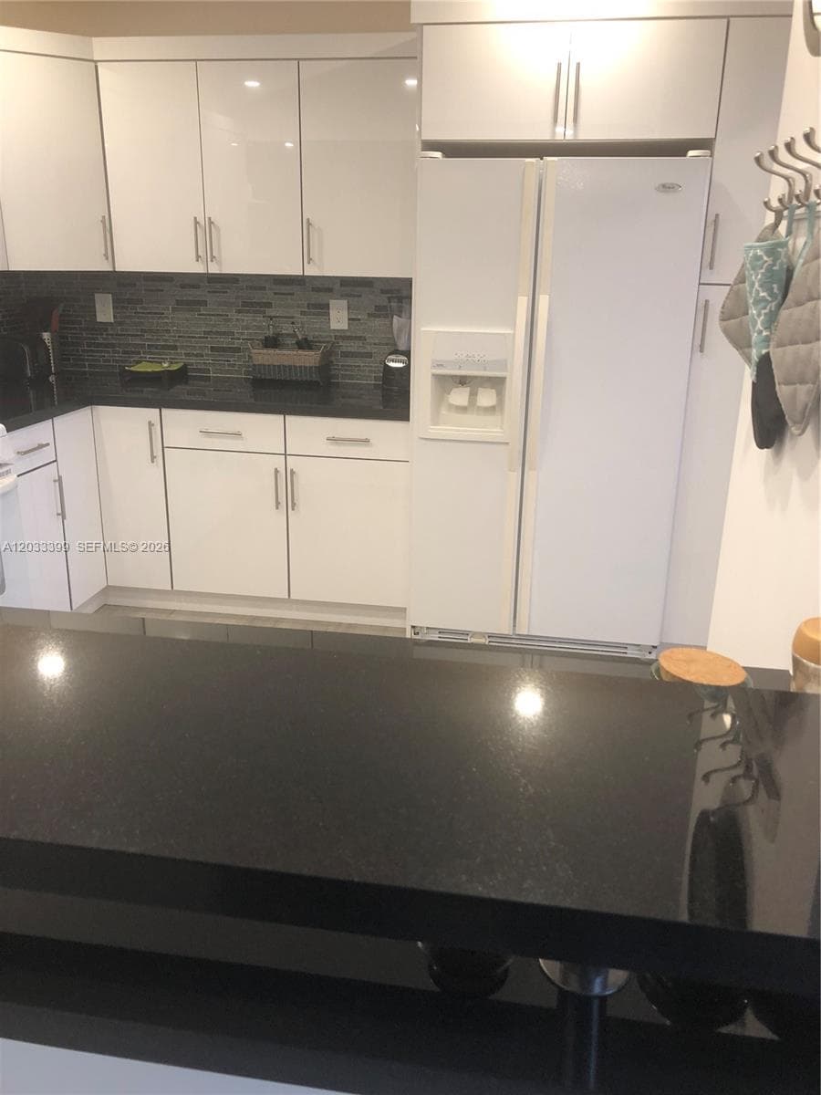 Parker Plaza · #1826 in Hallandale Beach - Photo 28