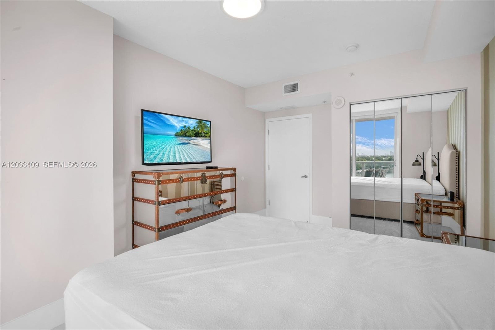 Eden House · #904 in Miami Beach - Photo 24