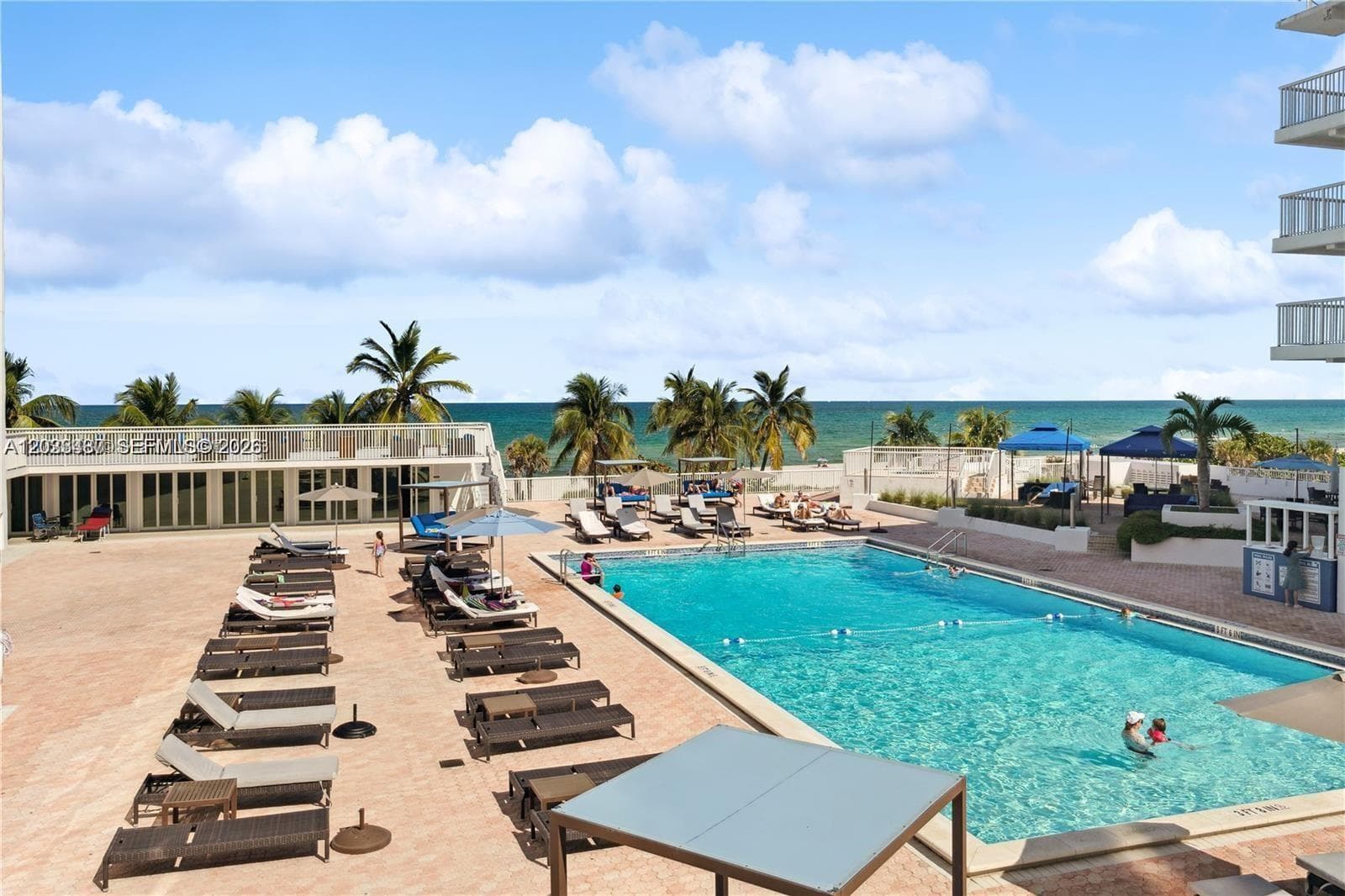 THE CARRIAGE HOUSE CONDO · #513 in Miami Beach - Photo 7
