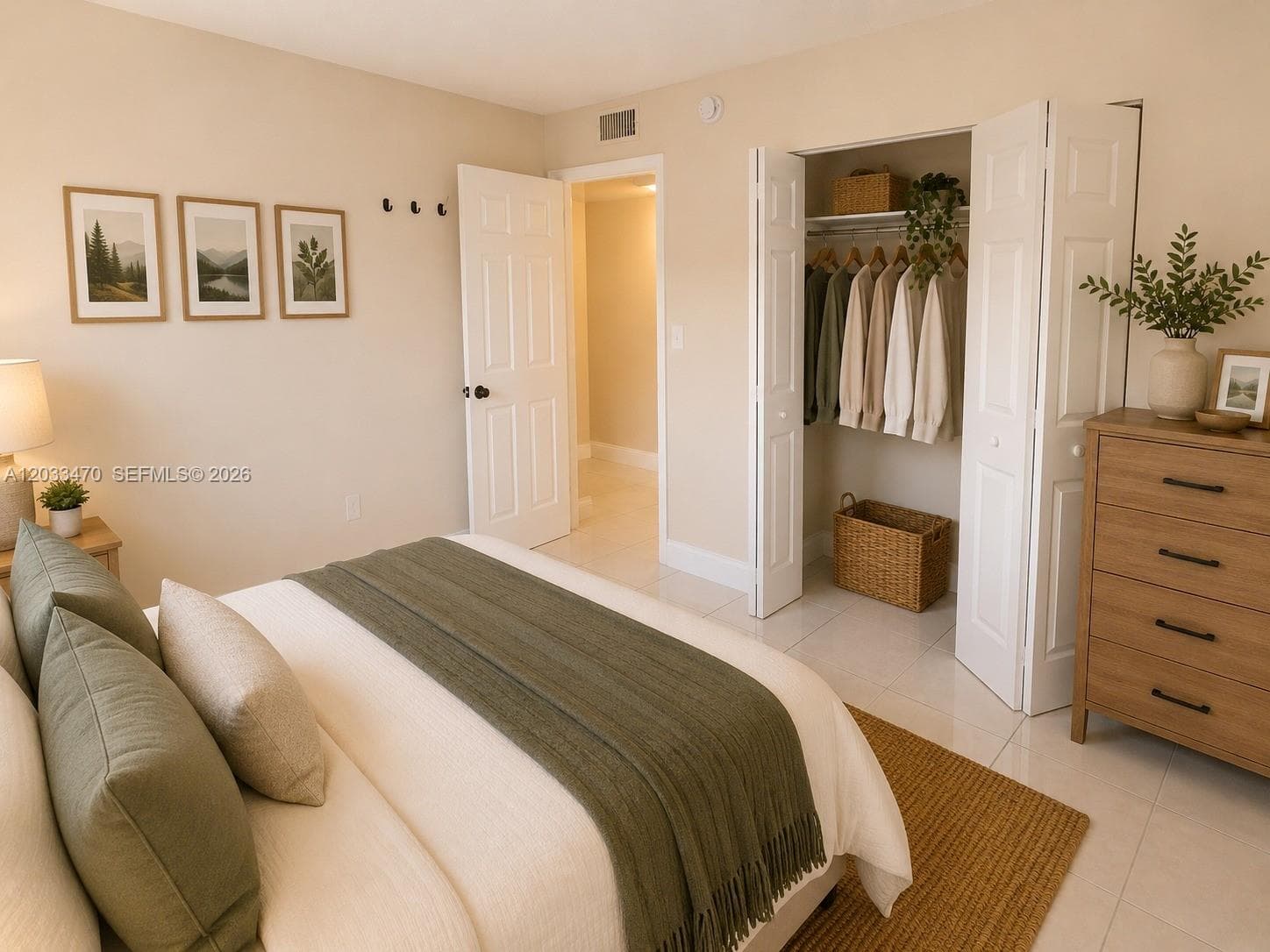 LAS VILLAS SEGOVIA CONDO · #18 in Hialeah - Photo 13