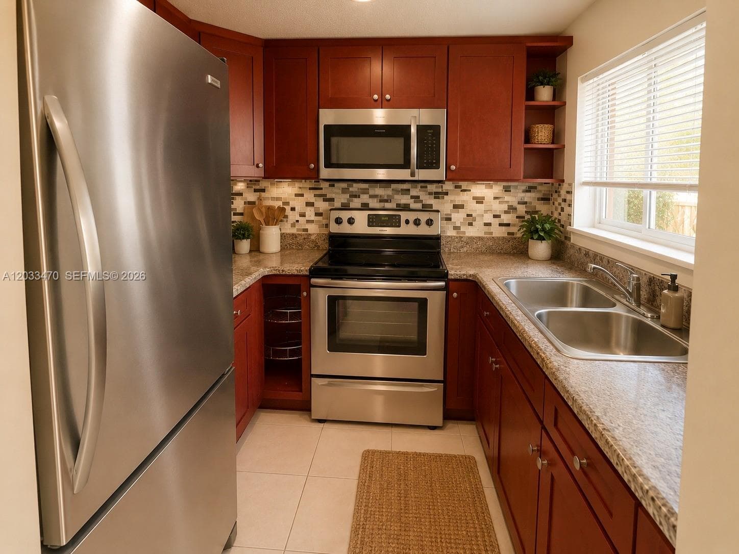 LAS VILLAS SEGOVIA CONDO · #18 in Hialeah - Photo 7