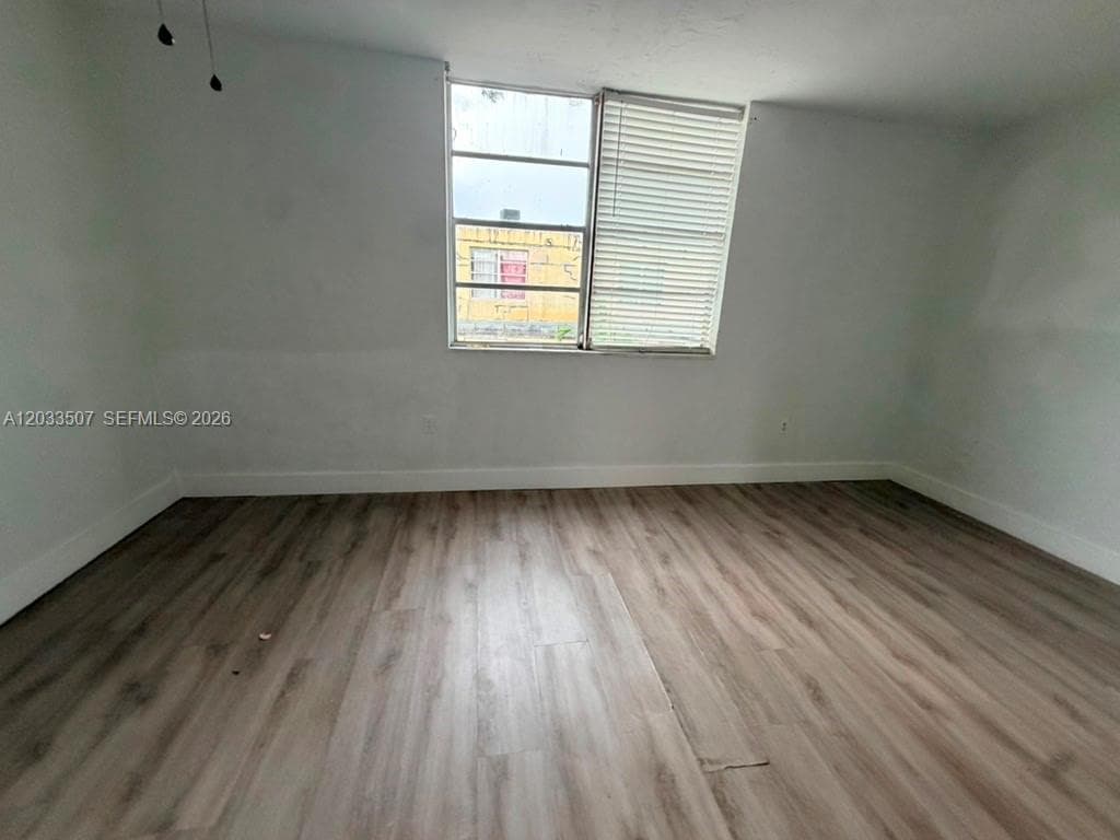 274 NE 141st St #3C photo 19