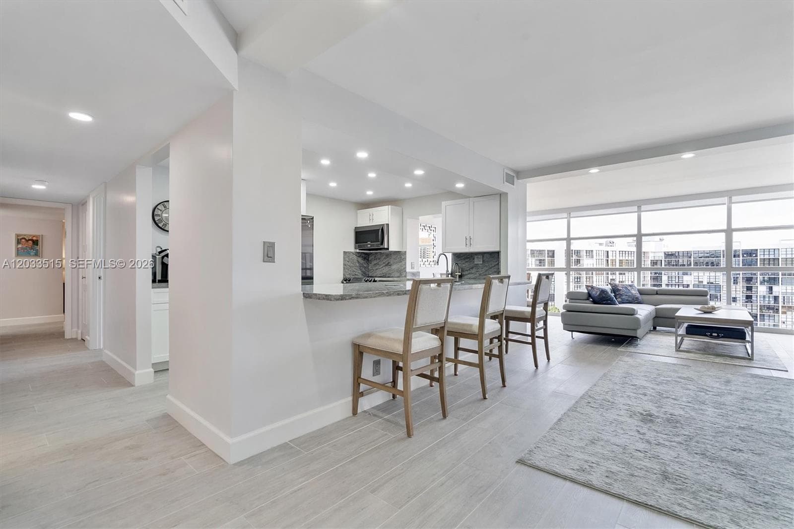 TOWERS OF OCEANVIEW SOUTH · #815 in Hallandale Beach - Photo 6